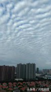 今天郑州上空“地震云”