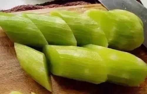 春天里的“千金菜”简单实用，饭桌上怎能少了它