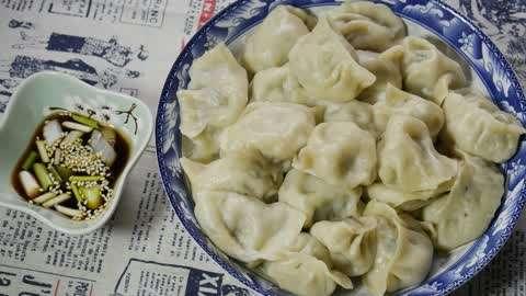 天天宅在家里吃方便面和速冻水饺？要学会健康吃，才能更营养