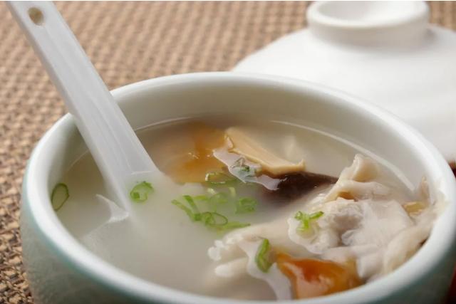 为什么秋冬季易诱发心脑血管疾病?如何应对、预防