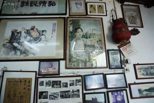澳门最有名的烧腊店,排队一个多小时,连店牌都没有,太任性了