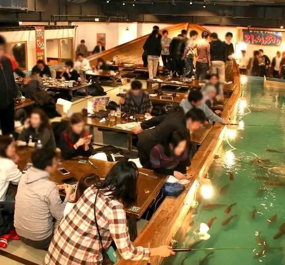 日本最“有趣”餐厅，食材全靠自己钓，网友：钓不到该怎么办？
