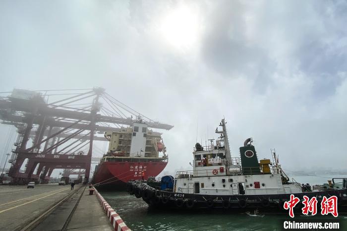 海南“海陆空”交通运输渐复苏 进出岛航班逐步增加