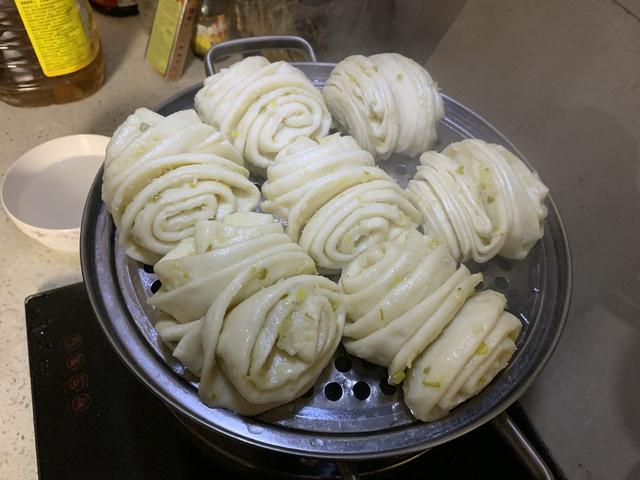 宅家30天,没有蔬菜,婆婆天天做花卷,简单营养,发朋友圈被点赞