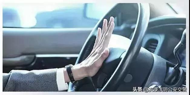【预警提示】雾天出行,安全常识要牢记