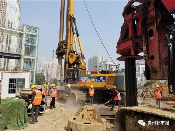 持“安全证”上岗,贵阳轨道交通3号线一期全面复工
