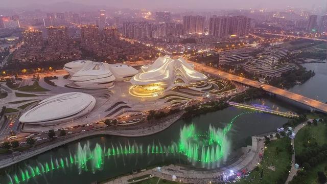 别把没钱当借口!国内最适合穷游的8个旅行地,赶紧出发吧