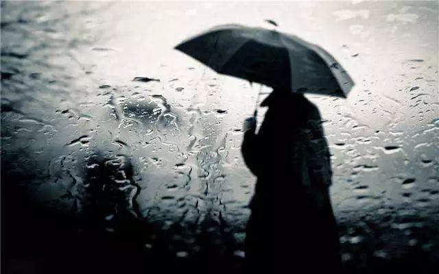 摄影技巧：阴雨天气摄影口诀