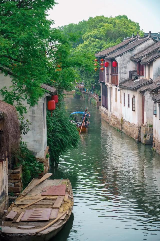 25个适合一个人小住几日的安静小镇，累了就去走一走