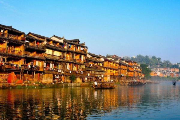 湖南最受欢迎3个景点,橘子洲上榜,你想去吗?