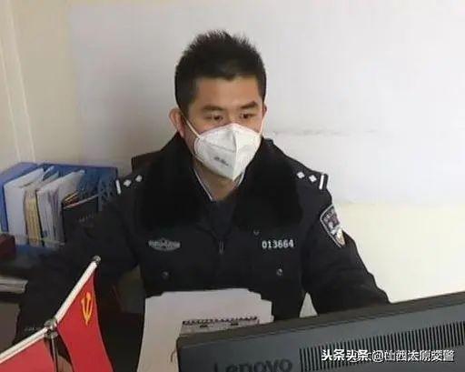 向疫情亮剑——交警晋源大队:查处交通违法不放松 超员客车被查处