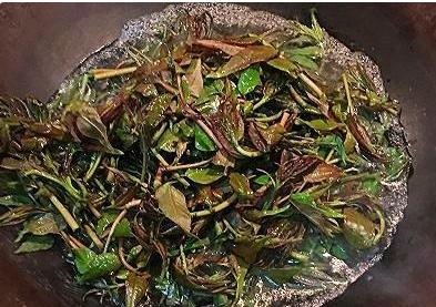 这4种蔬菜“不焯水”不能吃,一定要注意呦