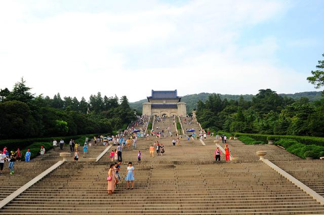 江苏旅游不能错过的3个城市,风景优美交通发达,你都去过吗?