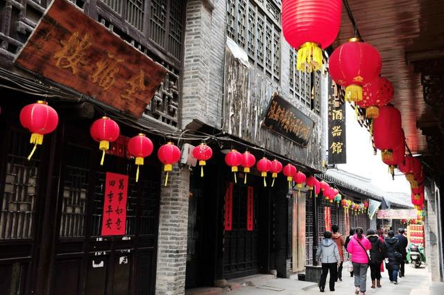 江苏有个历史文化名城,罕有高铁经过,却“藏着”一个免费5A景区