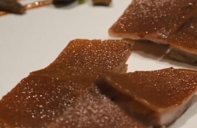 中国人眼中的“垃圾食品”火到美国,成了米其林餐厅招牌点心