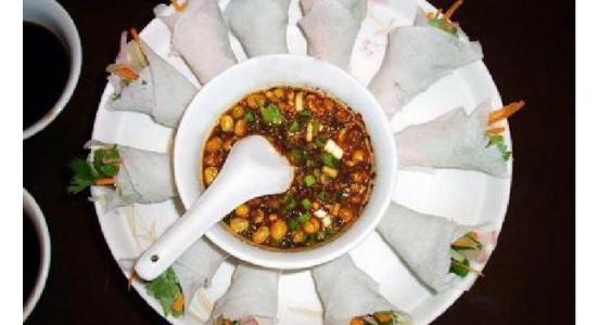 盘点5种贵州的特色美食，丝娃娃上榜，全吃过的多半是贵州人