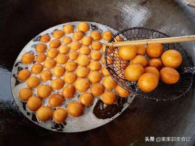 春节你家乡必吃的美食是什么?看广西人雷打不动的几样,吃30年了