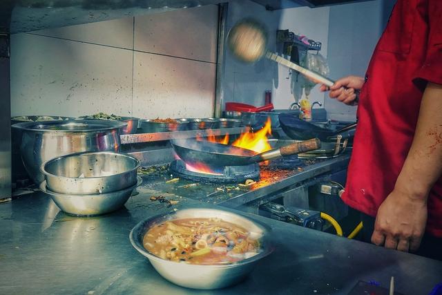 广西南宁的特色美食,与螺蛳粉和桂林米粉齐名,但好多游客不知道