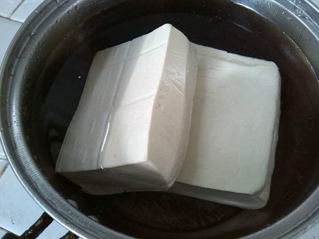 做麻婆豆腐时，牢记2个小窍门，烧出来的麻婆豆腐鲜嫩入味不易碎