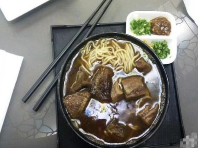 一碗上万元的“天价”面,想吃得提前一个月预定,顾客:我就看看
