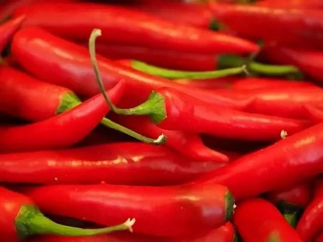 一个敢跟湖南、贵州吃辣叫板的城市!看完这5道菜,你就全明白了