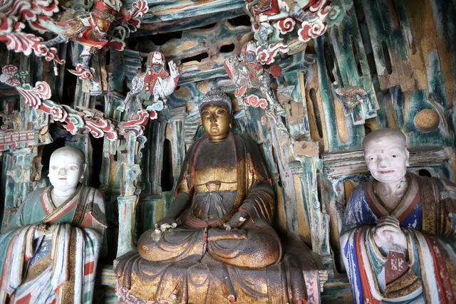 中国最有“仙气”的寺庙,历经千年,寺内从来不生火,游客众多