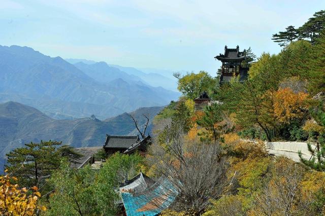 中国最有“仙气”的寺庙,历经千年,寺内从来不生火,游客众多