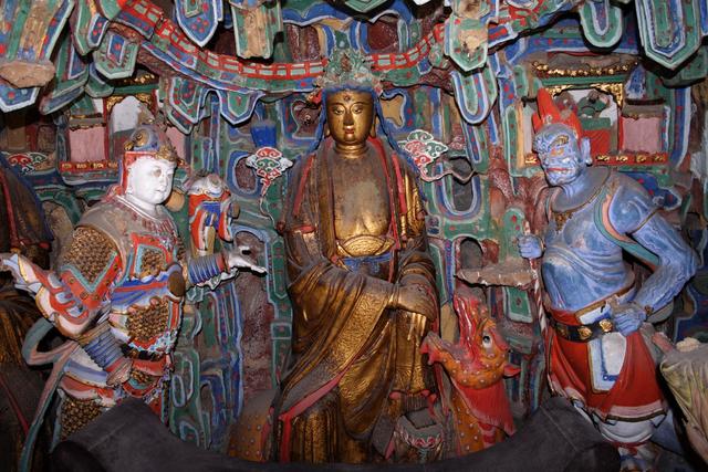 中国最有“仙气”的寺庙,历经千年,寺内从来不生火,游客众多