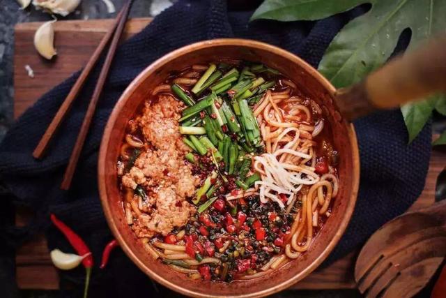 昆明十大名小吃,地道昆明味