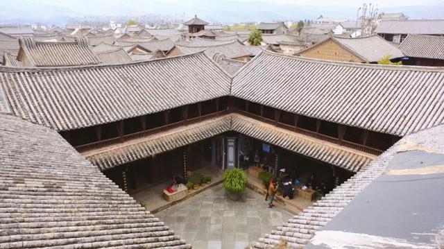 云南这个千年的白族古村历史文化深厚,清真寺里竟然还藏着教室