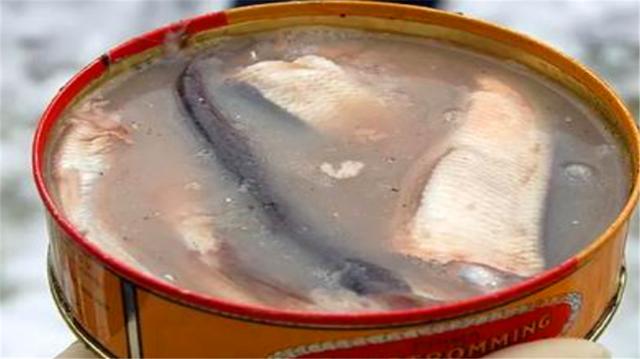 中国人接受不了的5种外国美食,在国外却人气很高,你敢吃几种
