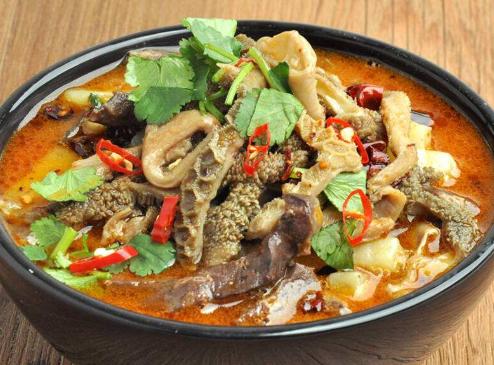 内蒙古的早餐是啥样的呢?除了肉就是肉,太硬核了