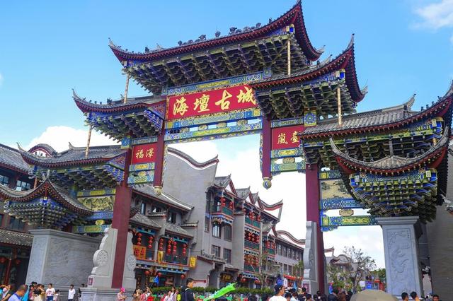 这个地方所有的景点,向全国人民免费开放,实在是大气