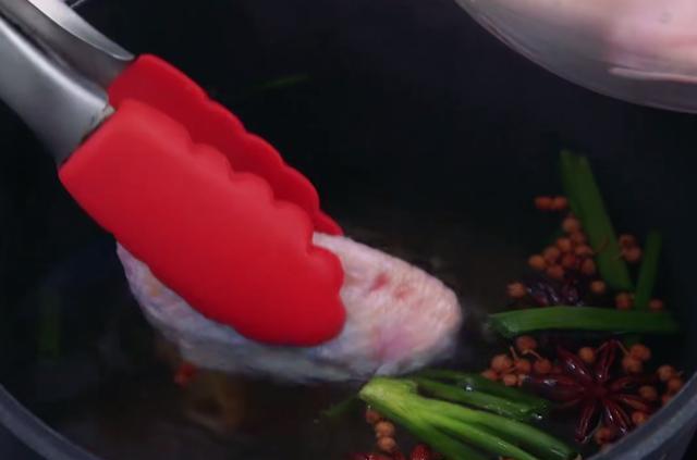 美味川菜之口水鸡中翅,简单的操作,酸辣的口感,不错的下饭美食