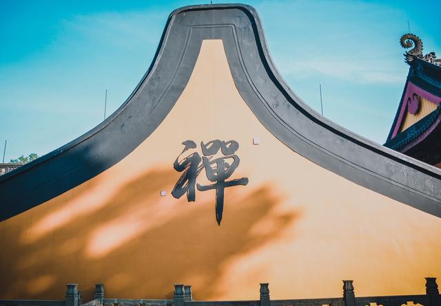 杭州灵隐寺人满为患?背后两座千年古寺才是清净地,却游客稀少