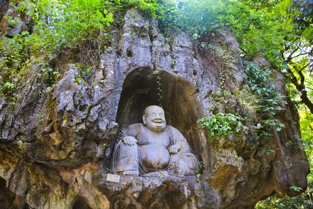 杭州灵隐寺人满为患?背后两座千年古寺才是清净地,却游客稀少