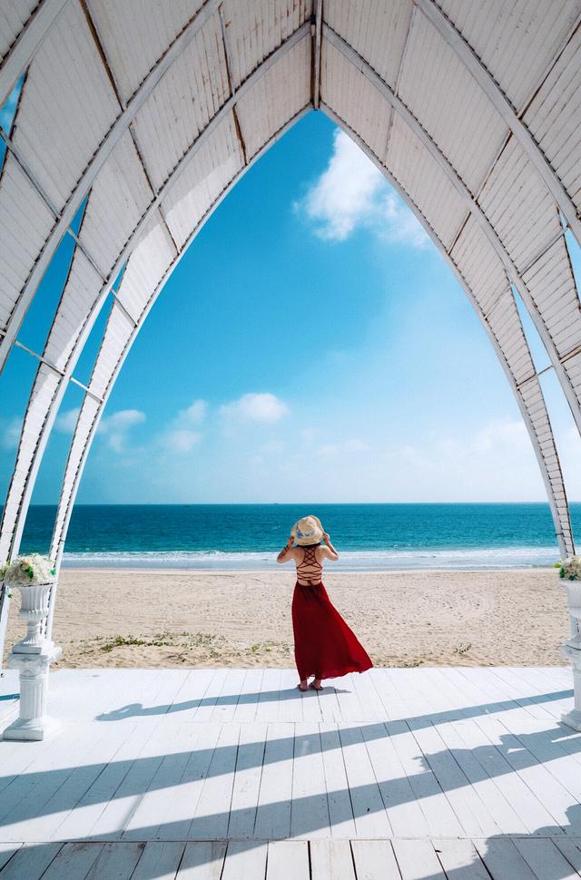 私藏在海南的绝美海滩,距离三亚1小时车程,美如“世外桃源”