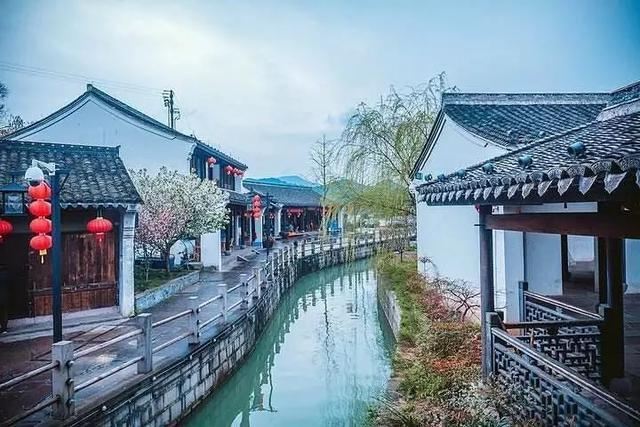 旅游必去的20个古镇,想去静静地待几天!