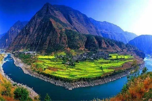 旅游必去的20个古镇,想去静静地待几天!