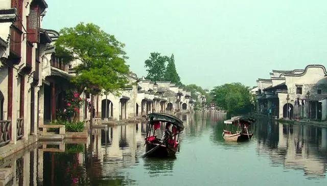 旅游必去的20个古镇,想去静静地待几天!