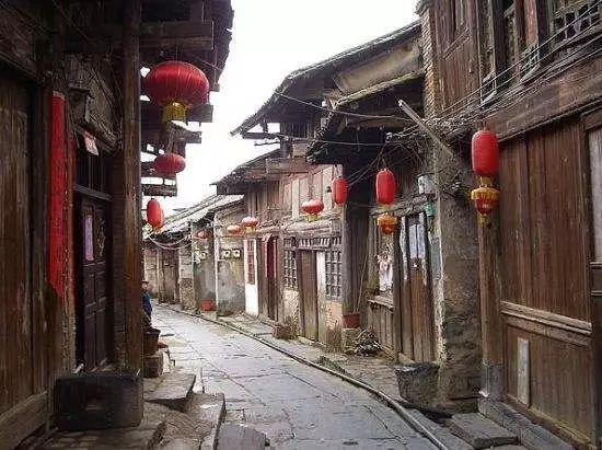 旅游必去的20个古镇,想去静静地待几天!