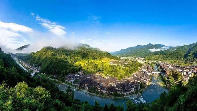 旅游必去的20个古镇,想去静静地待几天!