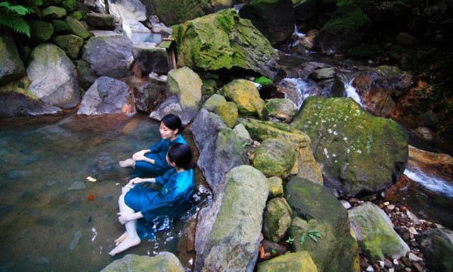 缓解病痛的日本五大温泉，宫崎骏千与千寻取景地，你去过几个？