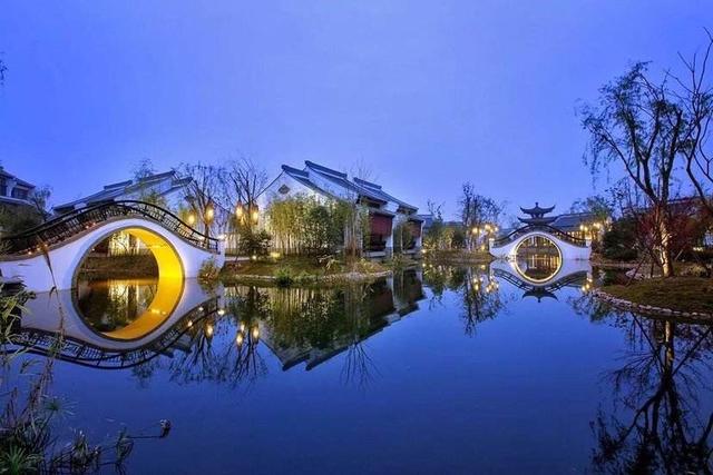 中国三座新一线城市,都是最佳旅游城市,谁最有发展潜力