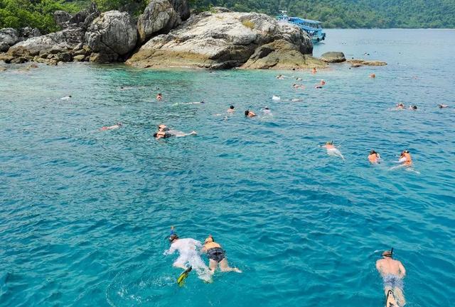 忘记普吉岛、芭提雅吧!这才是泰国最美的海岛