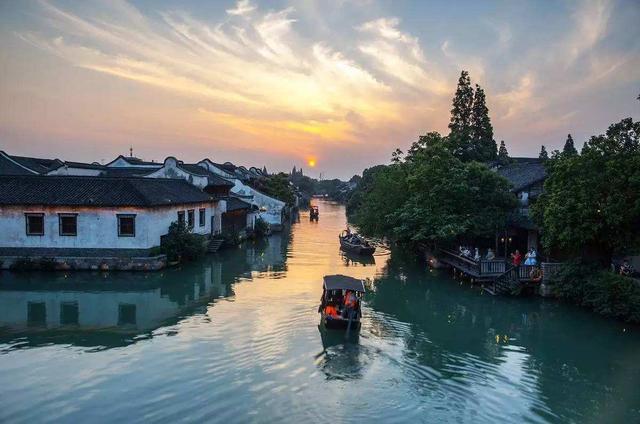 古镇旅游目的地推荐,我国最值得去的5个古镇,你去过多少个?
