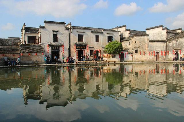 古镇旅游目的地推荐,我国最值得去的5个古镇,你去过多少个?