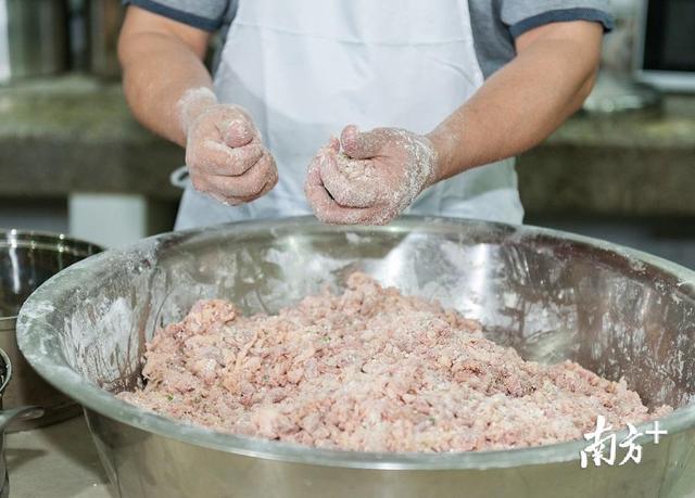 舌尖上的梅县:这道美食寓意团圆,在梅州丙村家家户户都会做