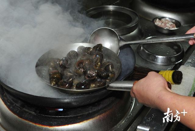 梅州人最爱的宵夜美食是它!梅县区畲江镇这道菜被誉为“盘中明珠”
