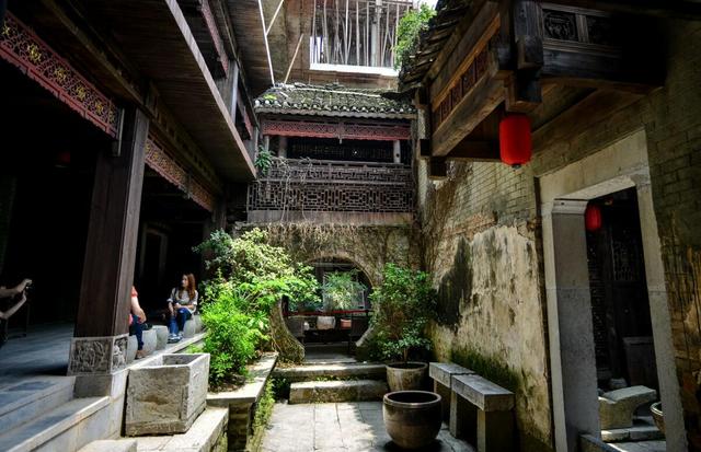 江南这10座千年历史文化的古城小镇,繁花已然苏醒,历史仍在沉睡